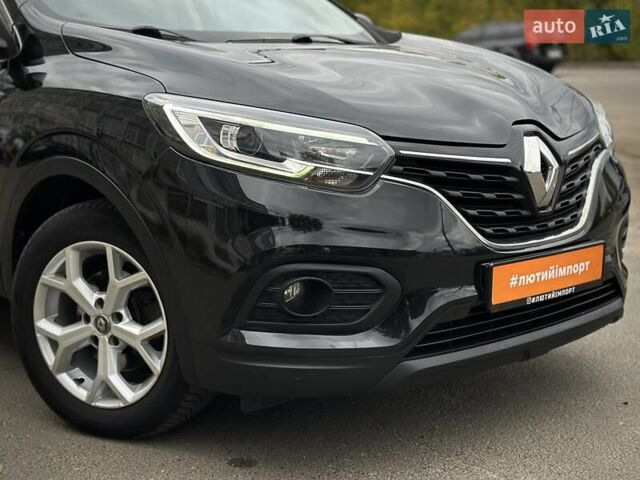 Черный Рено Kadjar, объемом двигателя 0 л и пробегом 156 тыс. км за 19900 $, фото 11 на Automoto.ua