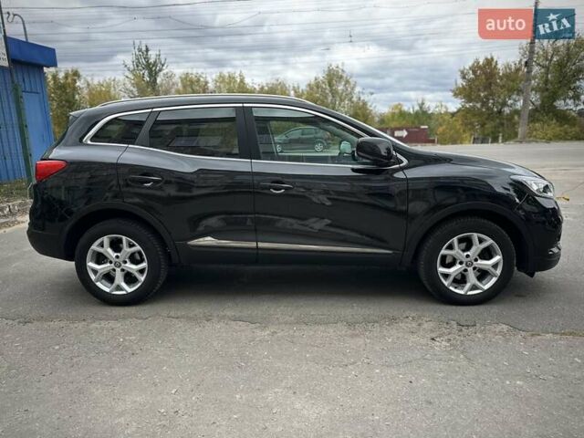 Черный Рено Kadjar, объемом двигателя 0 л и пробегом 156 тыс. км за 19900 $, фото 42 на Automoto.ua