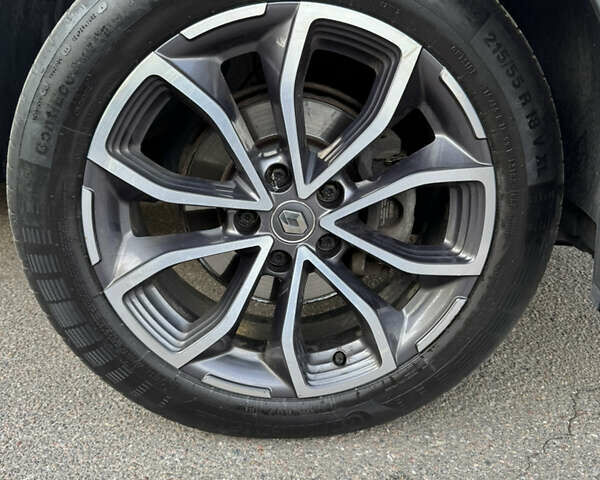 Черный Рено Kadjar, объемом двигателя 1.5 л и пробегом 70 тыс. км за 21000 $, фото 13 на Automoto.ua
