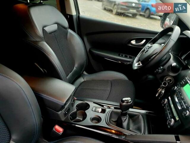 Черный Рено Kadjar, объемом двигателя 1.5 л и пробегом 216 тыс. км за 16800 $, фото 26 на Automoto.ua