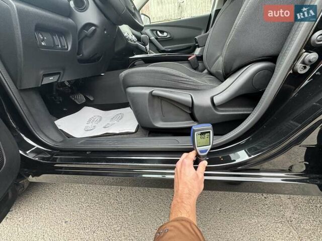 Черный Рено Kadjar, объемом двигателя 0 л и пробегом 156 тыс. км за 19900 $, фото 173 на Automoto.ua