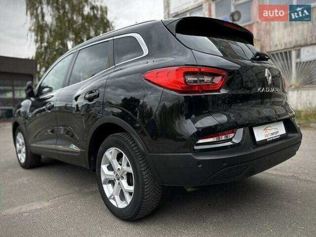 Черный Рено Kadjar, объемом двигателя 0 л и пробегом 156 тыс. км за 19900 $, фото 61 на Automoto.ua
