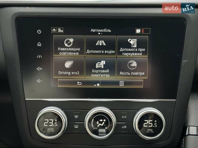 Черный Рено Kadjar, объемом двигателя 0 л и пробегом 156 тыс. км за 19900 $, фото 33 на Automoto.ua