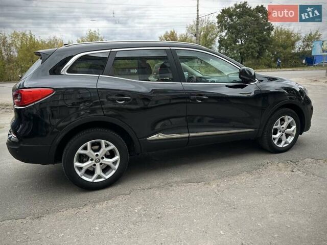 Черный Рено Kadjar, объемом двигателя 0 л и пробегом 156 тыс. км за 19900 $, фото 43 на Automoto.ua