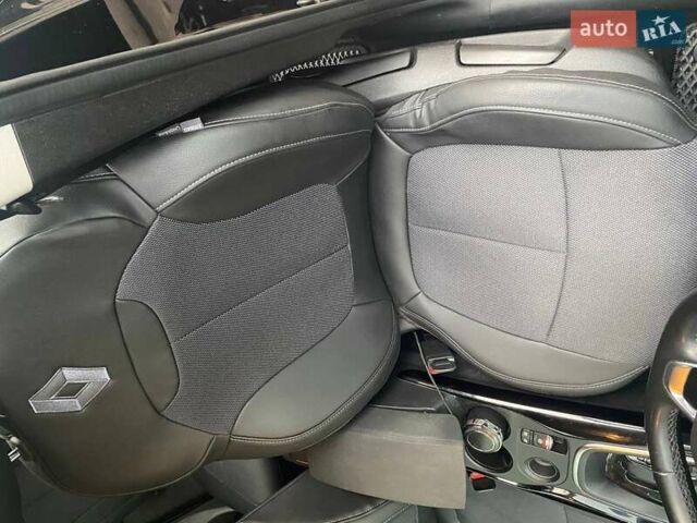 Черный Рено Kadjar, объемом двигателя 1.46 л и пробегом 206 тыс. км за 20700 $, фото 29 на Automoto.ua