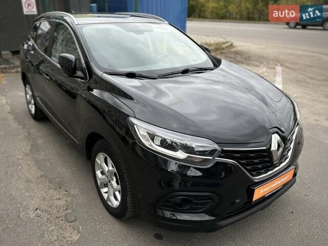 Черный Рено Kadjar, объемом двигателя 0 л и пробегом 156 тыс. км за 19900 $, фото 40 на Automoto.ua