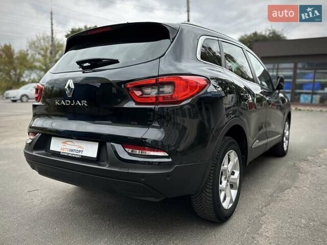 Черный Рено Kadjar, объемом двигателя 0 л и пробегом 156 тыс. км за 19900 $, фото 45 на Automoto.ua