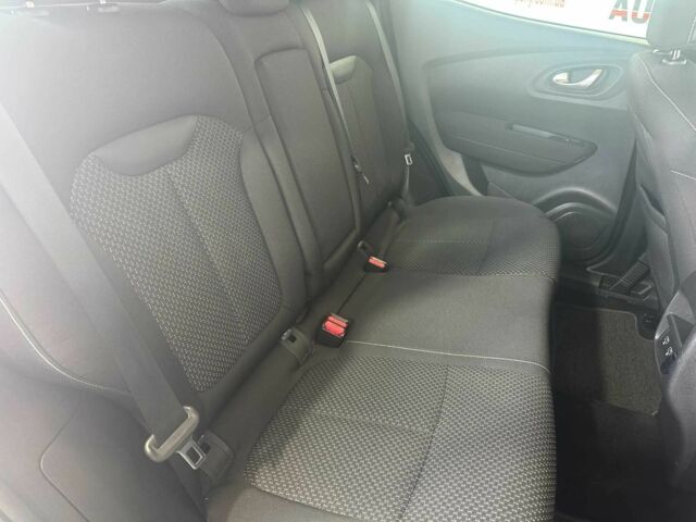 Черный Рено Kadjar, объемом двигателя 1.5 л и пробегом 186 тыс. км за 18950 $, фото 17 на Automoto.ua