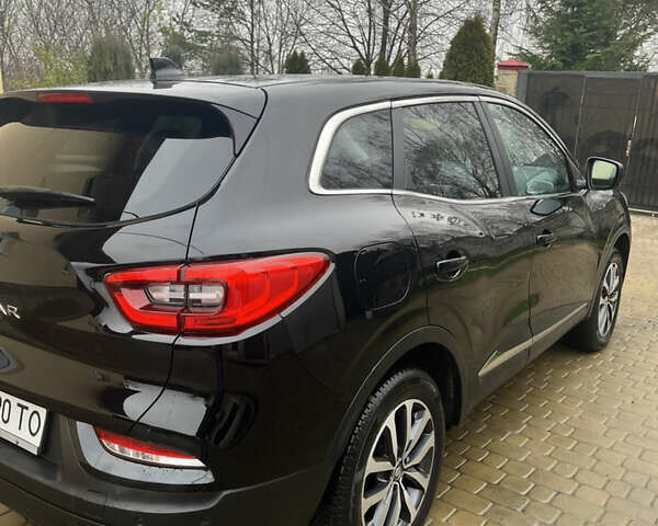 Черный Рено Kadjar, объемом двигателя 1.5 л и пробегом 183 тыс. км за 18300 $, фото 5 на Automoto.ua