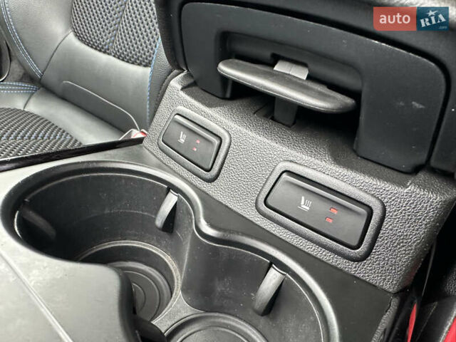 Черный Рено Kadjar, объемом двигателя 1.5 л и пробегом 216 тыс. км за 16700 $, фото 49 на Automoto.ua