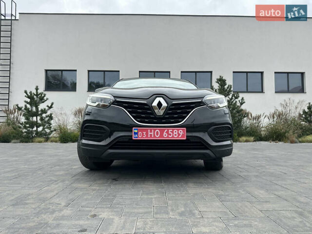 Черный Рено Kadjar, объемом двигателя 1.5 л и пробегом 216 тыс. км за 16700 $, фото 4 на Automoto.ua