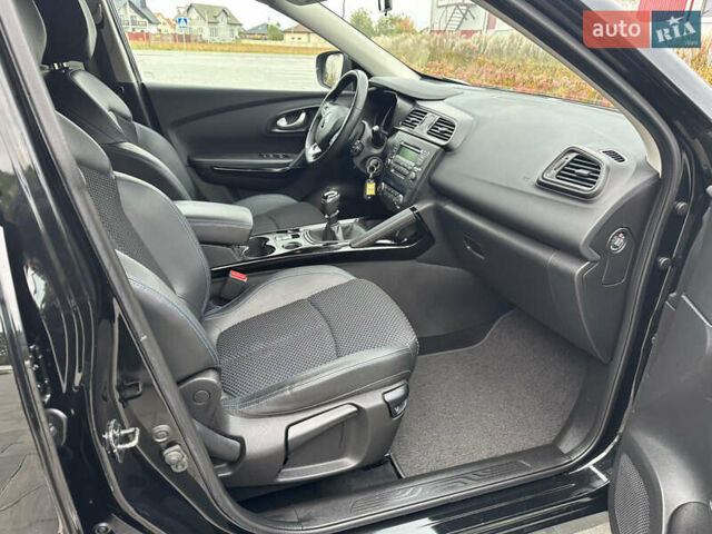 Черный Рено Kadjar, объемом двигателя 1.5 л и пробегом 216 тыс. км за 16700 $, фото 32 на Automoto.ua