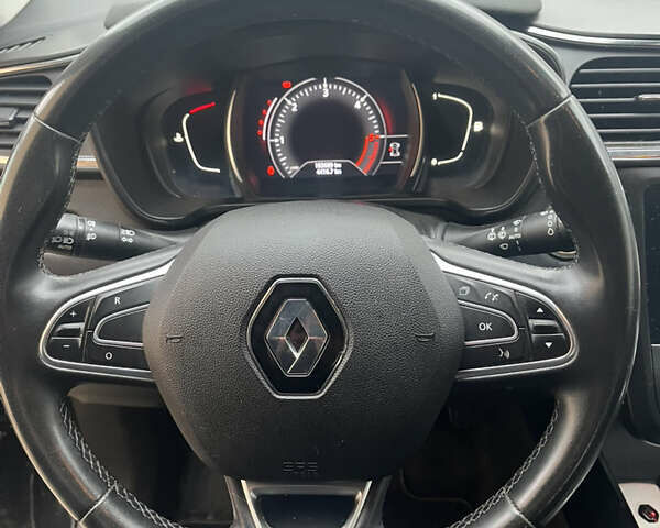 Черный Рено Kadjar, объемом двигателя 1.5 л и пробегом 183 тыс. км за 18300 $, фото 11 на Automoto.ua