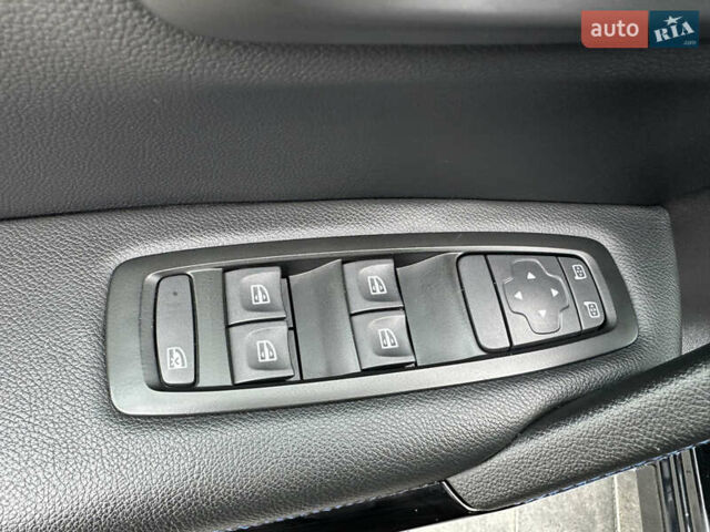 Черный Рено Kadjar, объемом двигателя 1.5 л и пробегом 216 тыс. км за 16700 $, фото 41 на Automoto.ua