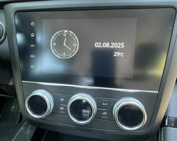 Черный Рено Kadjar, объемом двигателя 1.46 л и пробегом 240 тыс. км за 18700 $, фото 31 на Automoto.ua