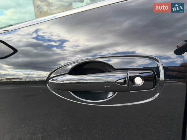 Черный Рено Kadjar, объемом двигателя 1.5 л и пробегом 100 тыс. км за 20900 $, фото 17 на Automoto.ua