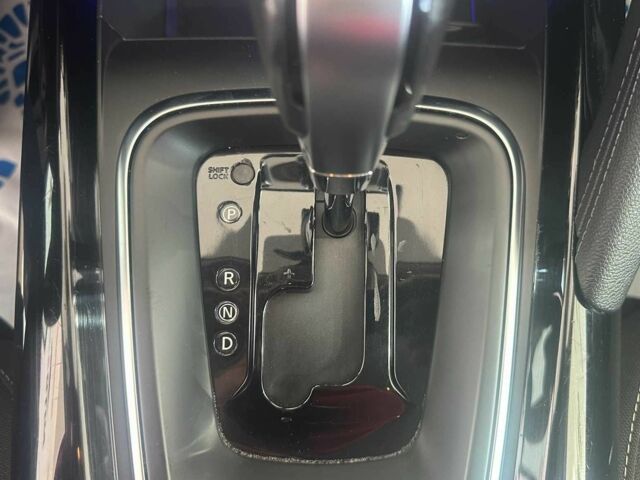 Черный Рено Kadjar, объемом двигателя 1.5 л и пробегом 186 тыс. км за 18950 $, фото 15 на Automoto.ua