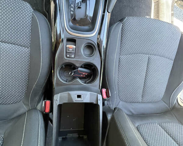 Черный Рено Kadjar, объемом двигателя 1.46 л и пробегом 239 тыс. км за 19100 $, фото 26 на Automoto.ua