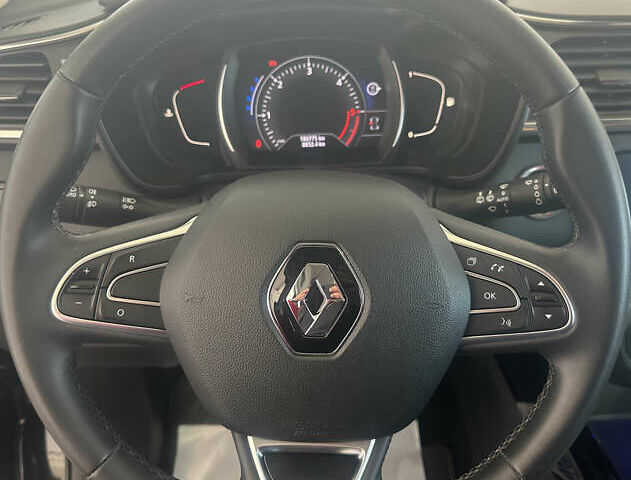 Черный Рено Kadjar, объемом двигателя 1.5 л и пробегом 189 тыс. км за 18950 $, фото 8 на Automoto.ua