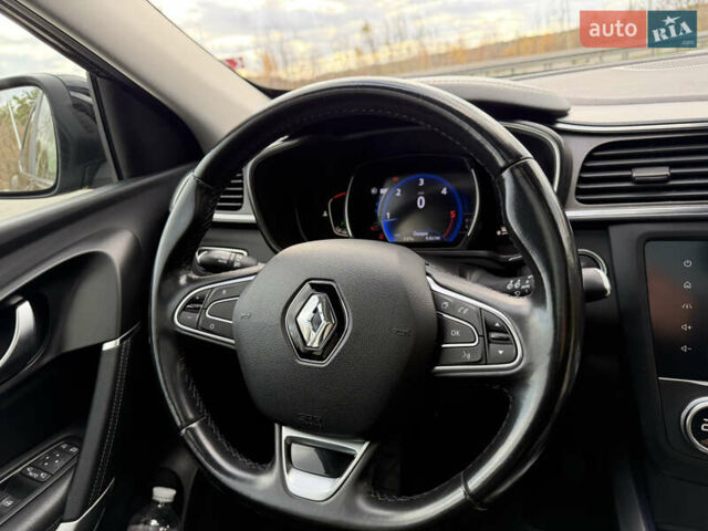 Черный Рено Kadjar, объемом двигателя 1.5 л и пробегом 100 тыс. км за 20900 $, фото 34 на Automoto.ua