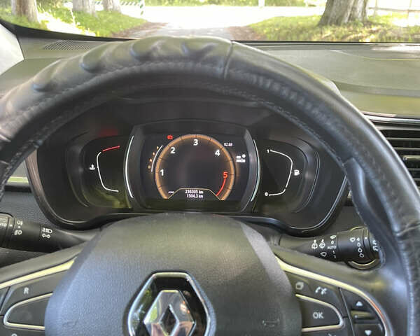 Черный Рено Kadjar, объемом двигателя 1.46 л и пробегом 240 тыс. км за 18700 $, фото 35 на Automoto.ua