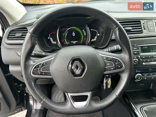 Черный Рено Kadjar, объемом двигателя 1.5 л и пробегом 216 тыс. км за 16700 $, фото 42 на Automoto.ua