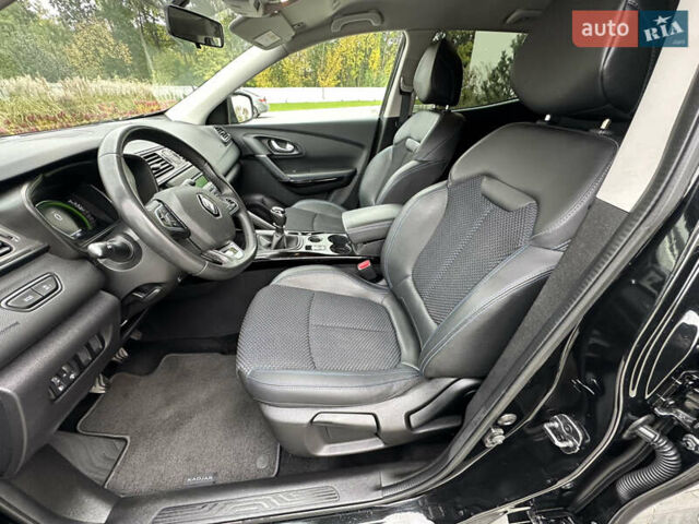 Черный Рено Kadjar, объемом двигателя 1.5 л и пробегом 216 тыс. км за 16700 $, фото 24 на Automoto.ua