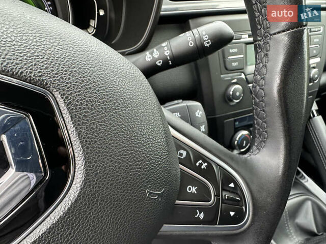 Черный Рено Kadjar, объемом двигателя 1.5 л и пробегом 216 тыс. км за 16700 $, фото 44 на Automoto.ua
