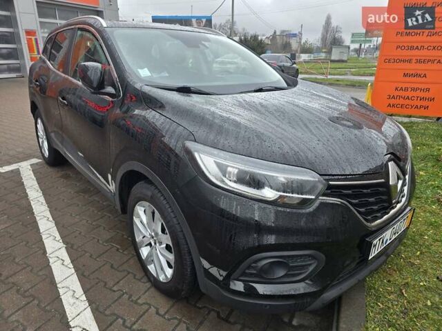 Черный Рено Kadjar, объемом двигателя 1.5 л и пробегом 127 тыс. км за 19999 $, фото 32 на Automoto.ua
