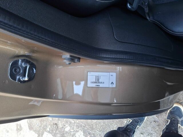 Коричневый Рено Kadjar, объемом двигателя 1.5 л и пробегом 146 тыс. км за 16600 $, фото 17 на Automoto.ua