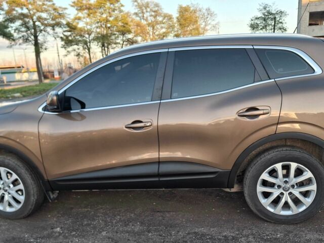 Коричневый Рено Kadjar, объемом двигателя 1.5 л и пробегом 146 тыс. км за 16600 $, фото 7 на Automoto.ua
