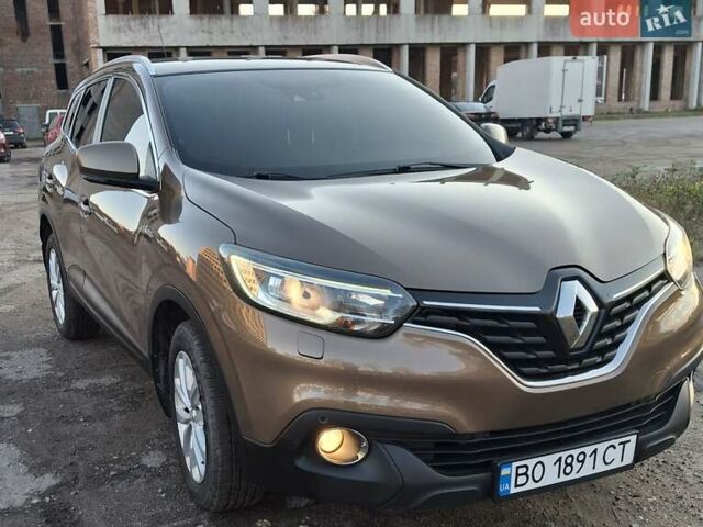 Рено Kadjar 2016 в Тернополе на Automoto.ua Коричневый Рено Kadjar, объемом двигателя 1.46 л и пробегом 146 тыс. км за 16600 $, фото 28 на Automoto.ua