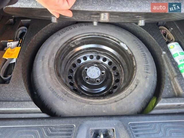 Коричневый Рено Kadjar, объемом двигателя 1.5 л и пробегом 146 тыс. км за 16600 $, фото 12 на Automoto.ua