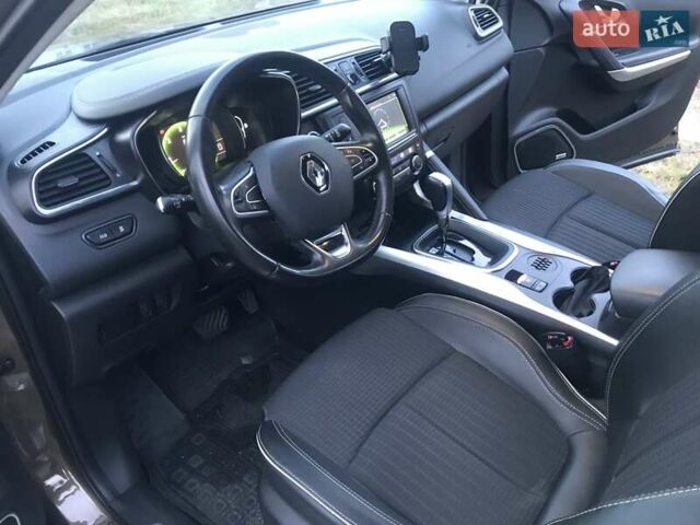 Коричневий Рено Kadjar, об'ємом двигуна 1.46 л та пробігом 241 тис. км за 15500 $, фото 7 на Automoto.ua