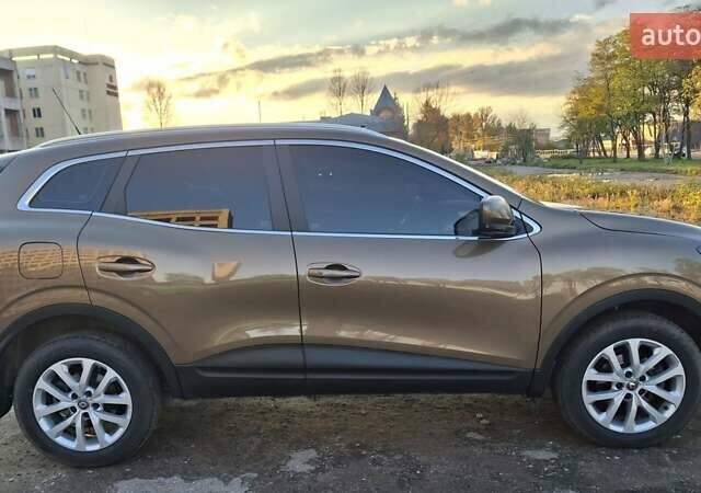 Рено Kadjar 2016 в Тернополе на Automoto.ua Коричневый Рено Kadjar, объемом двигателя 1.46 л и пробегом 146 тыс. км за 16600 $, фото 23 на Automoto.ua