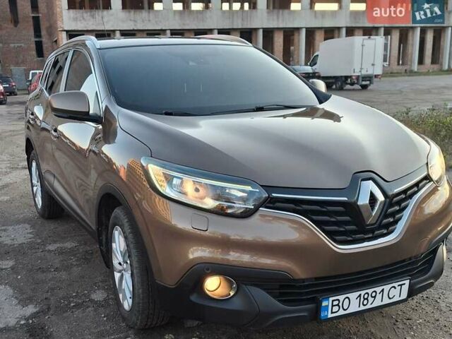Коричневый Рено Kadjar, объемом двигателя 1.5 л и пробегом 146 тыс. км за 16600 $, фото 1 на Automoto.ua