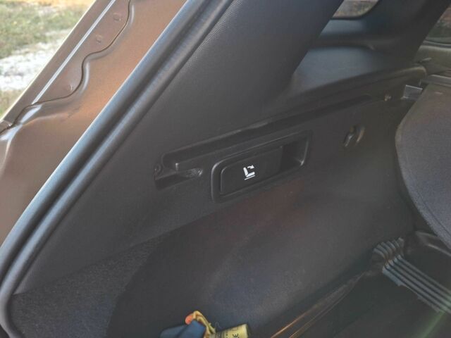 Коричневый Рено Kadjar, объемом двигателя 1.5 л и пробегом 146 тыс. км за 16600 $, фото 15 на Automoto.ua