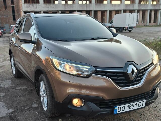 Коричневый Рено Kadjar, объемом двигателя 1.5 л и пробегом 146 тыс. км за 16600 $, фото 2 на Automoto.ua
