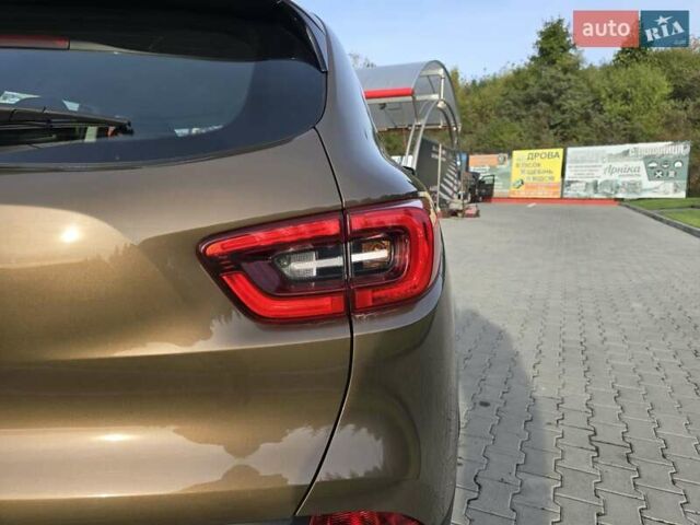Коричневый Рено Kadjar, объемом двигателя 1.46 л и пробегом 191 тыс. км за 15300 $, фото 24 на Automoto.ua