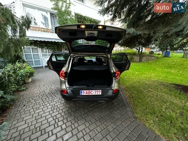 Коричневий Рено Kadjar, об'ємом двигуна 1.2 л та пробігом 53 тис. км за 14700 $, фото 39 на Automoto.ua