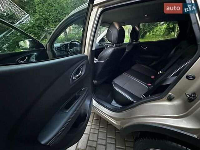Коричневий Рено Kadjar, об'ємом двигуна 1.2 л та пробігом 53 тис. км за 14700 $, фото 14 на Automoto.ua