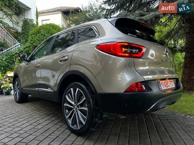 Коричневий Рено Kadjar, об'ємом двигуна 1.2 л та пробігом 53 тис. км за 14700 $, фото 4 на Automoto.ua