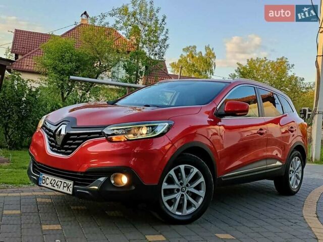 Красный Рено Kadjar, объемом двигателя 1.46 л и пробегом 285 тыс. км за 14250 $, фото 5 на Automoto.ua