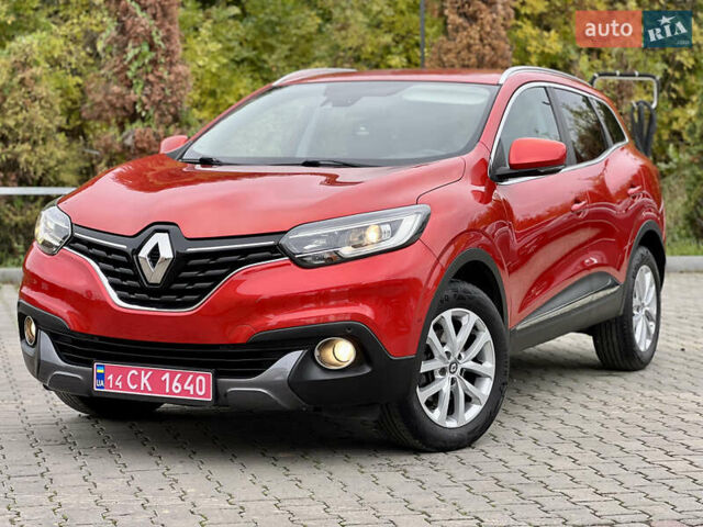Красный Рено Kadjar, объемом двигателя 1.46 л и пробегом 248 тыс. км за 13950 $, фото 1 на Automoto.ua