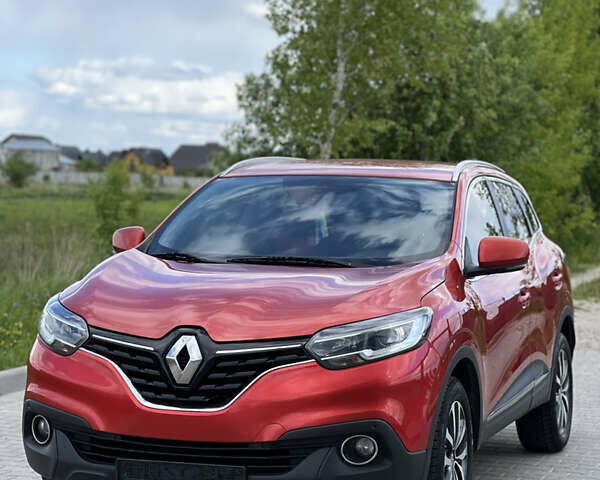 Красный Рено Kadjar, объемом двигателя 1.5 л и пробегом 196 тыс. км за 14500 $, фото 3 на Automoto.ua