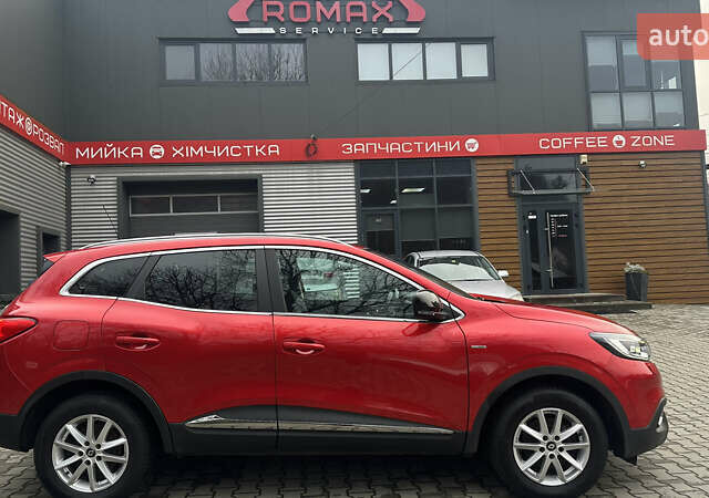 Красный Рено Kadjar, объемом двигателя 1.2 л и пробегом 220 тыс. км за 14300 $, фото 3 на Automoto.ua