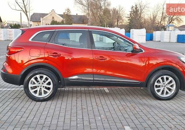 Красный Рено Kadjar, объемом двигателя 1.6 л и пробегом 243 тыс. км за 13900 $, фото 30 на Automoto.ua