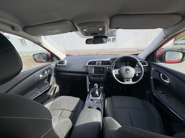 Красный Рено Kadjar, объемом двигателя 1.5 л и пробегом 120 тыс. км за 5700 $, фото 8 на Automoto.ua