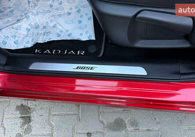 Червоний Рено Kadjar, об'ємом двигуна 1.2 л та пробігом 200 тис. км за 14200 $, фото 13 на Automoto.ua