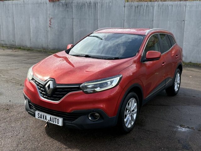 Красный Рено Kadjar, объемом двигателя 1.5 л и пробегом 120 тыс. км за 5700 $, фото 2 на Automoto.ua